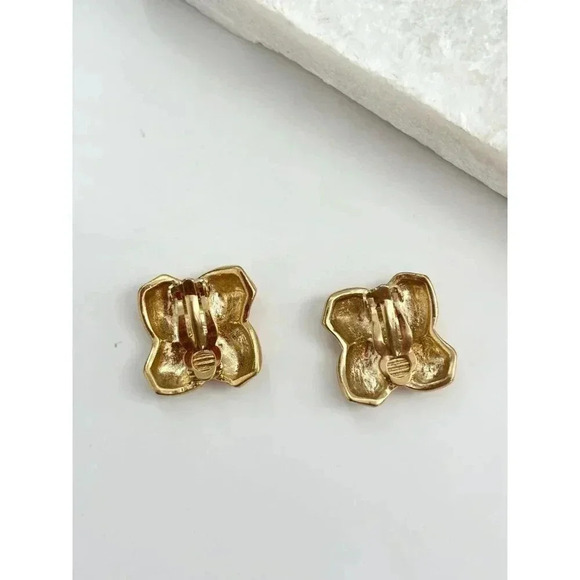 Vintage Gold Toned Pinwheel Motif 80's Retro Style Clip On Earrings - Picture 6 of 7